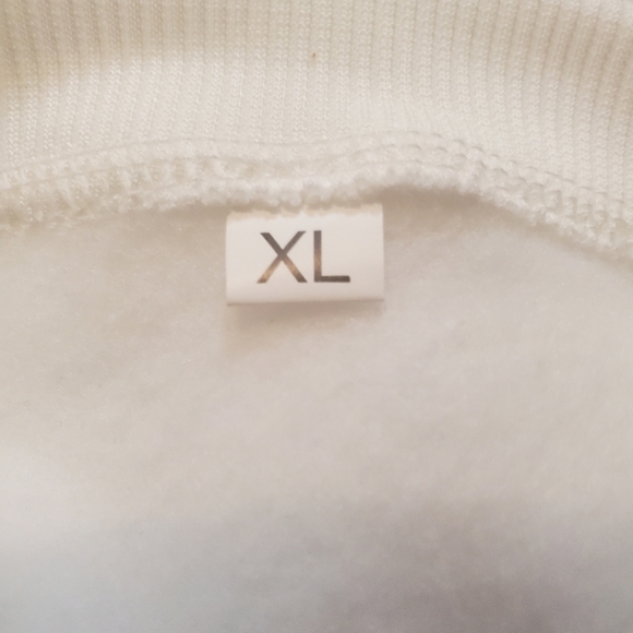 Noracora Women's "Be Kind" Sweatshirt NWT - Picture 8 of 8